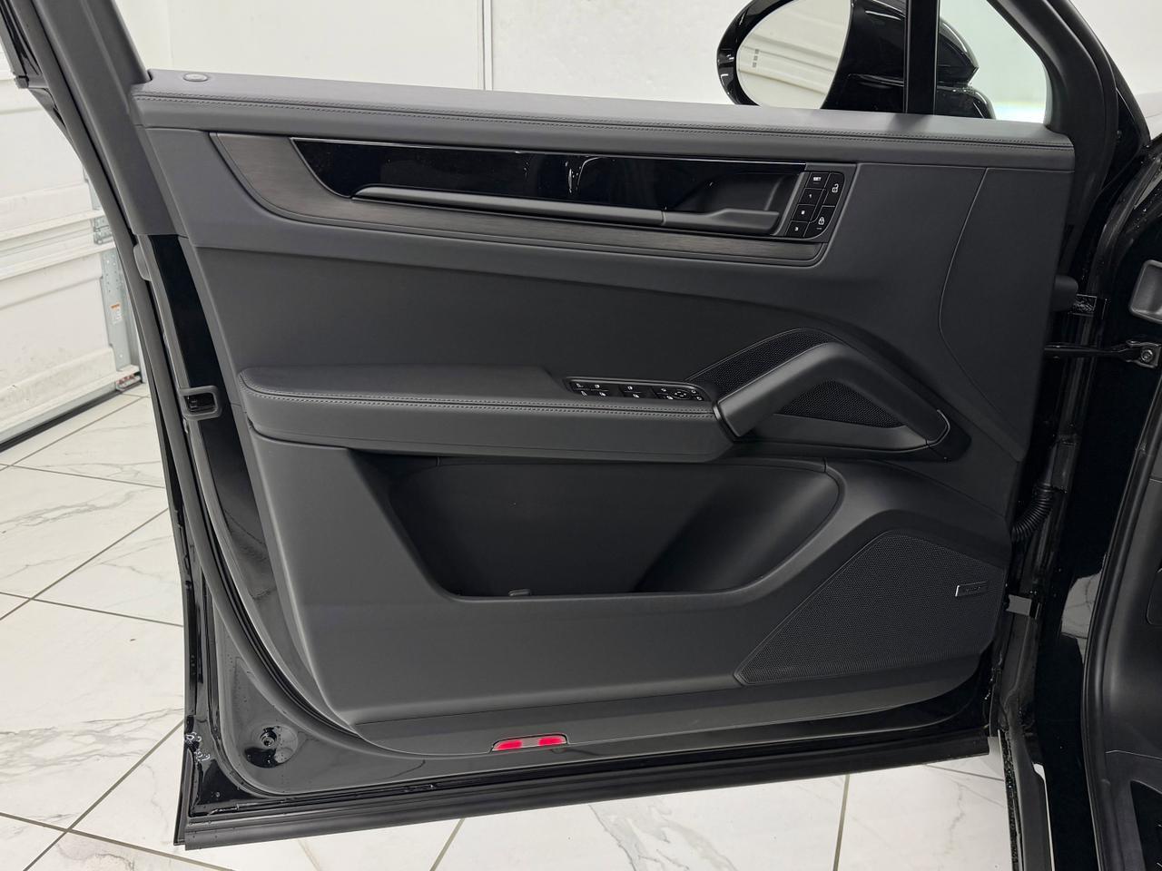 2026 Porsche Cayenne Gts Newark DE