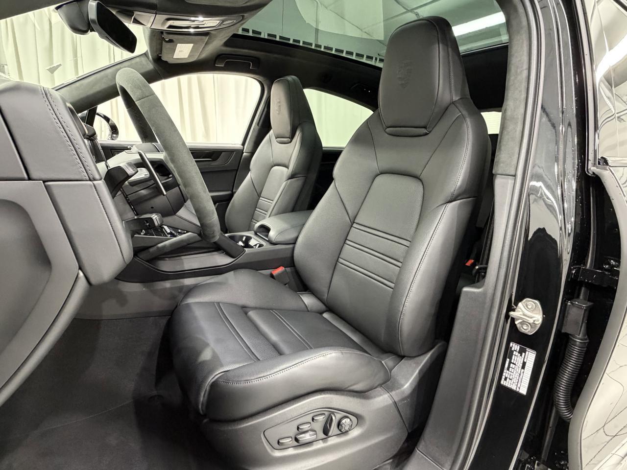 2026 Porsche Cayenne Gts Newark DE