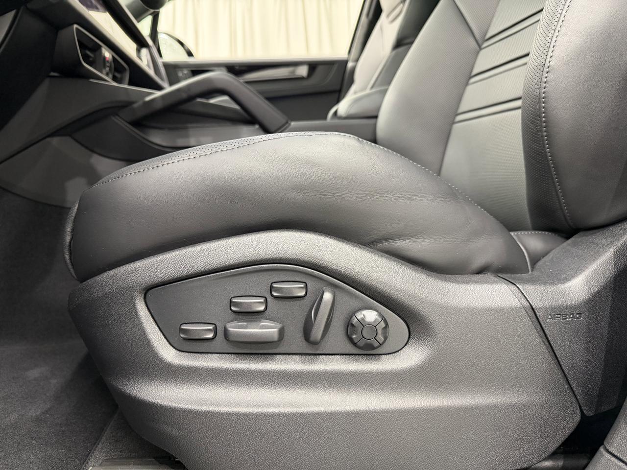 2026 Porsche Cayenne Gts Newark DE