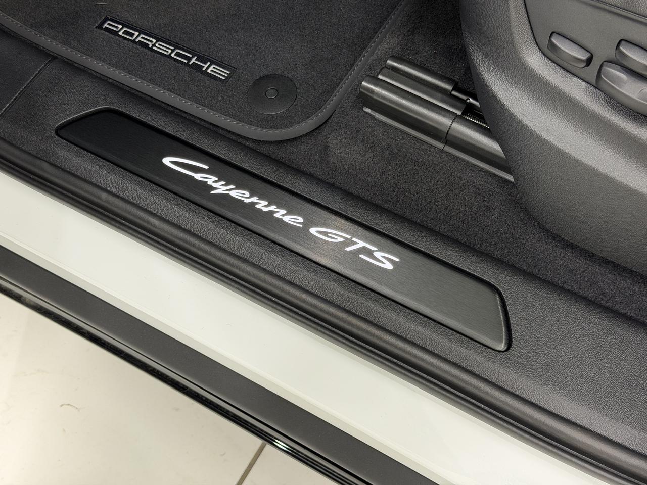 2026 Porsche Cayenne Gts Newark DE