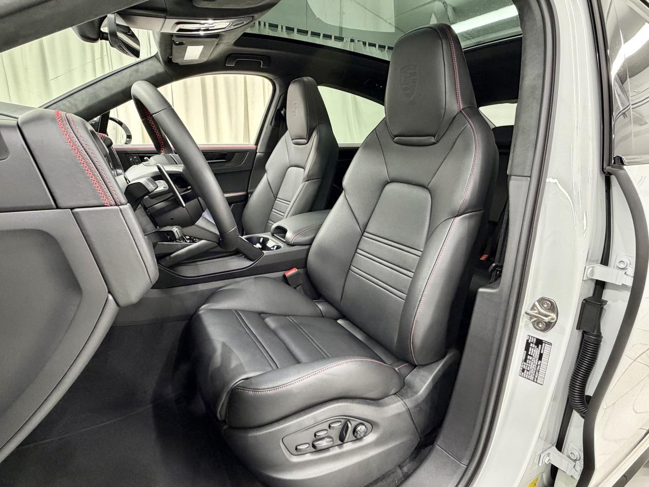 2026 Porsche Cayenne Gts Newark DE