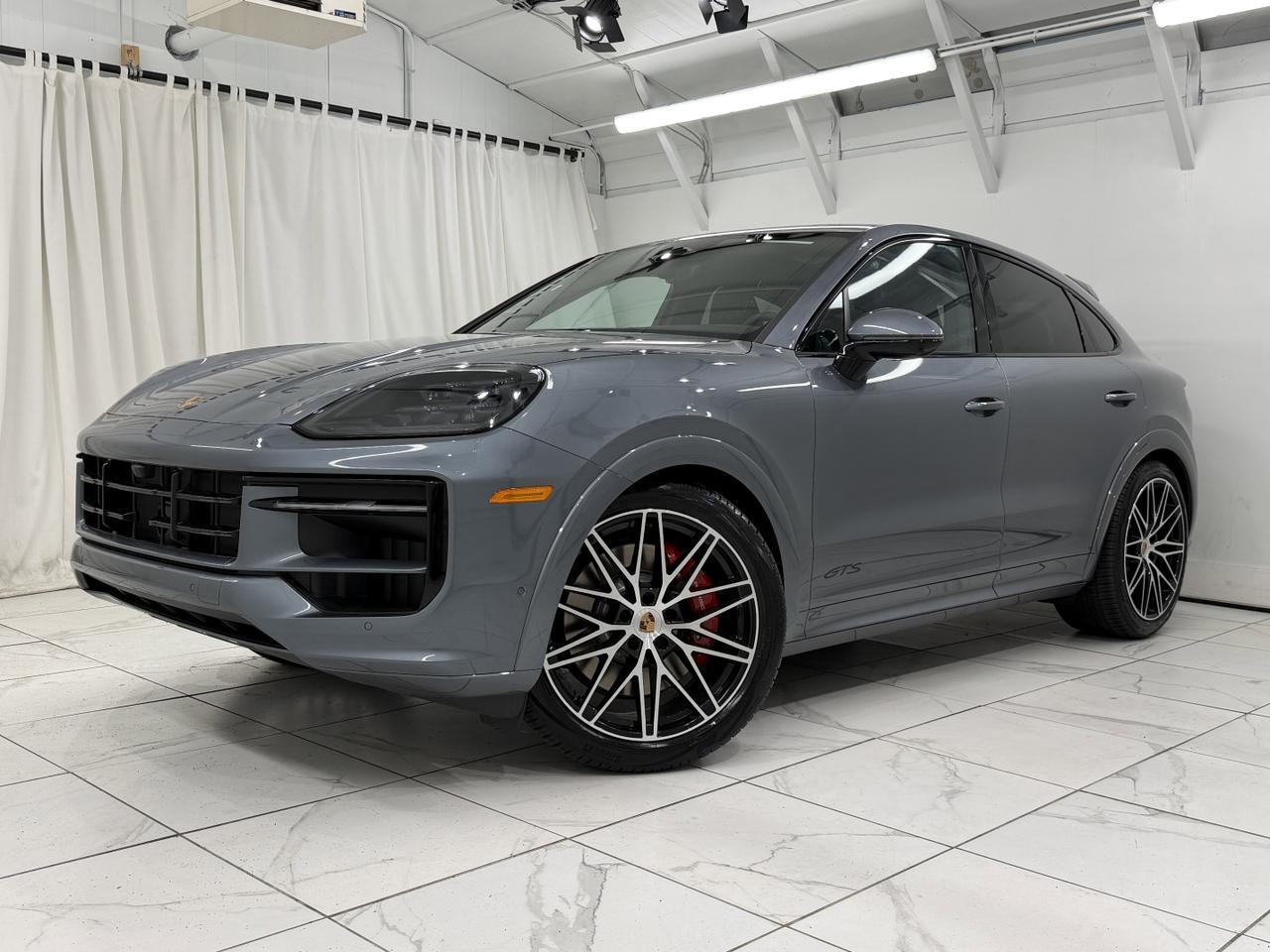 2026 Porsche Cayenne Gts