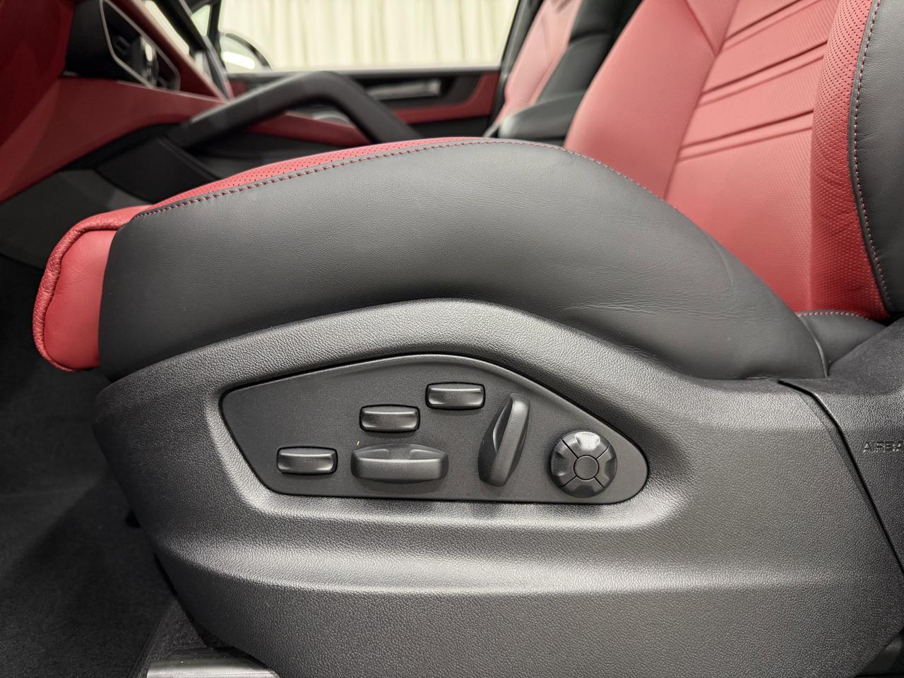 2026 Porsche Cayenne Gts Newark DE