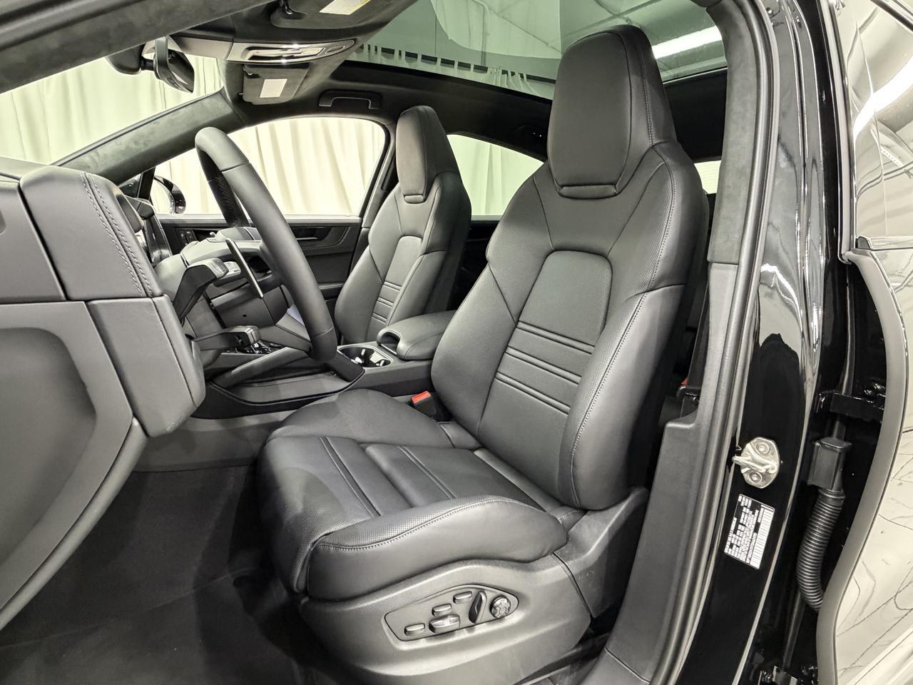 2026 Porsche Cayenne Gts Newark DE