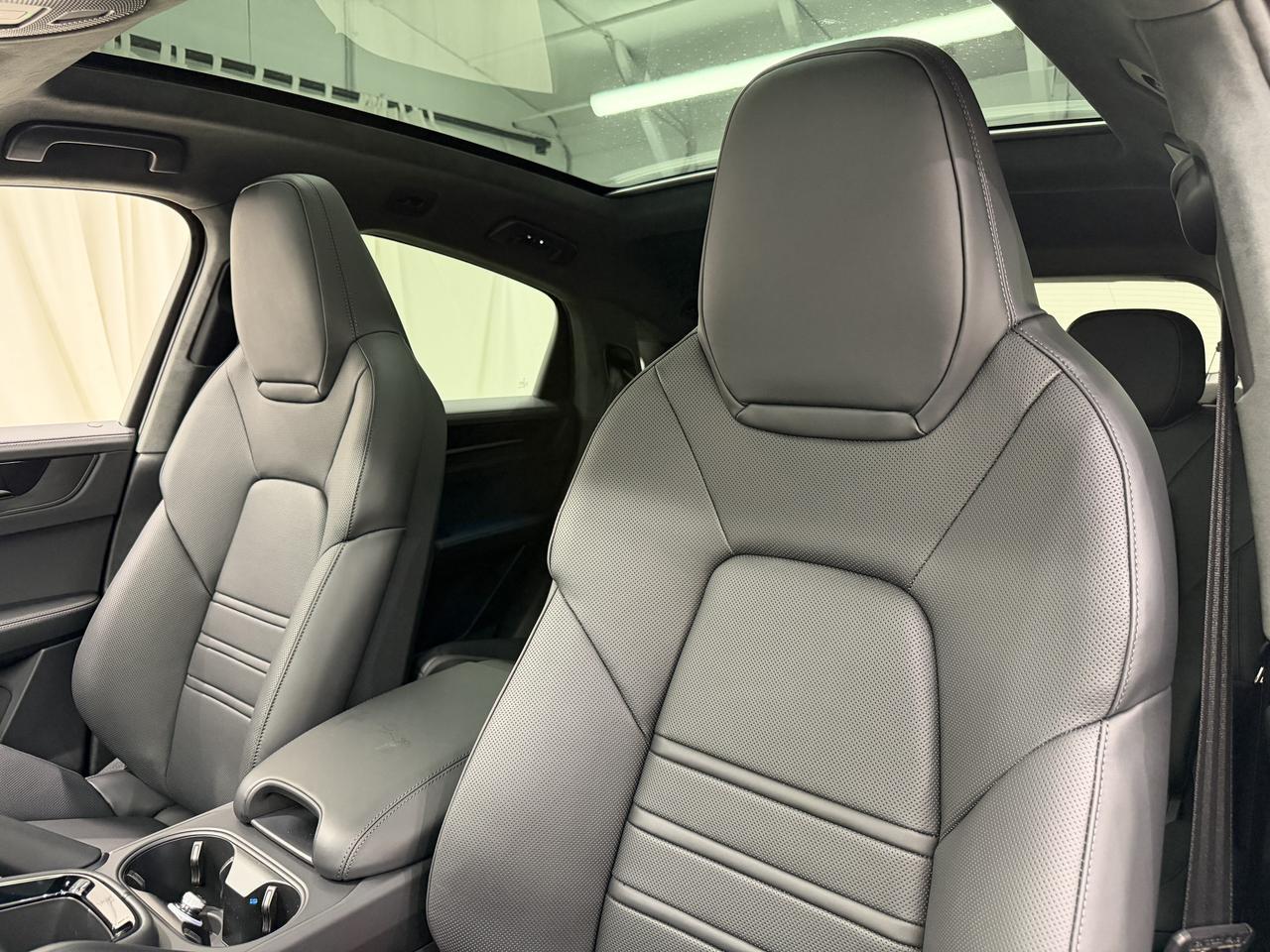 2026 Porsche Cayenne Gts Newark DE