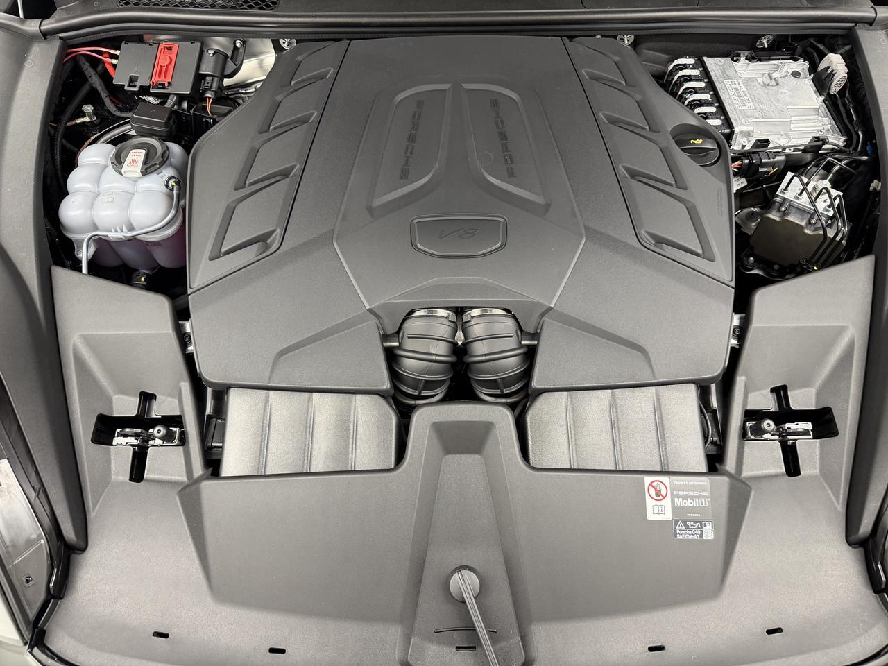 2026 Porsche Cayenne Gts Newark DE