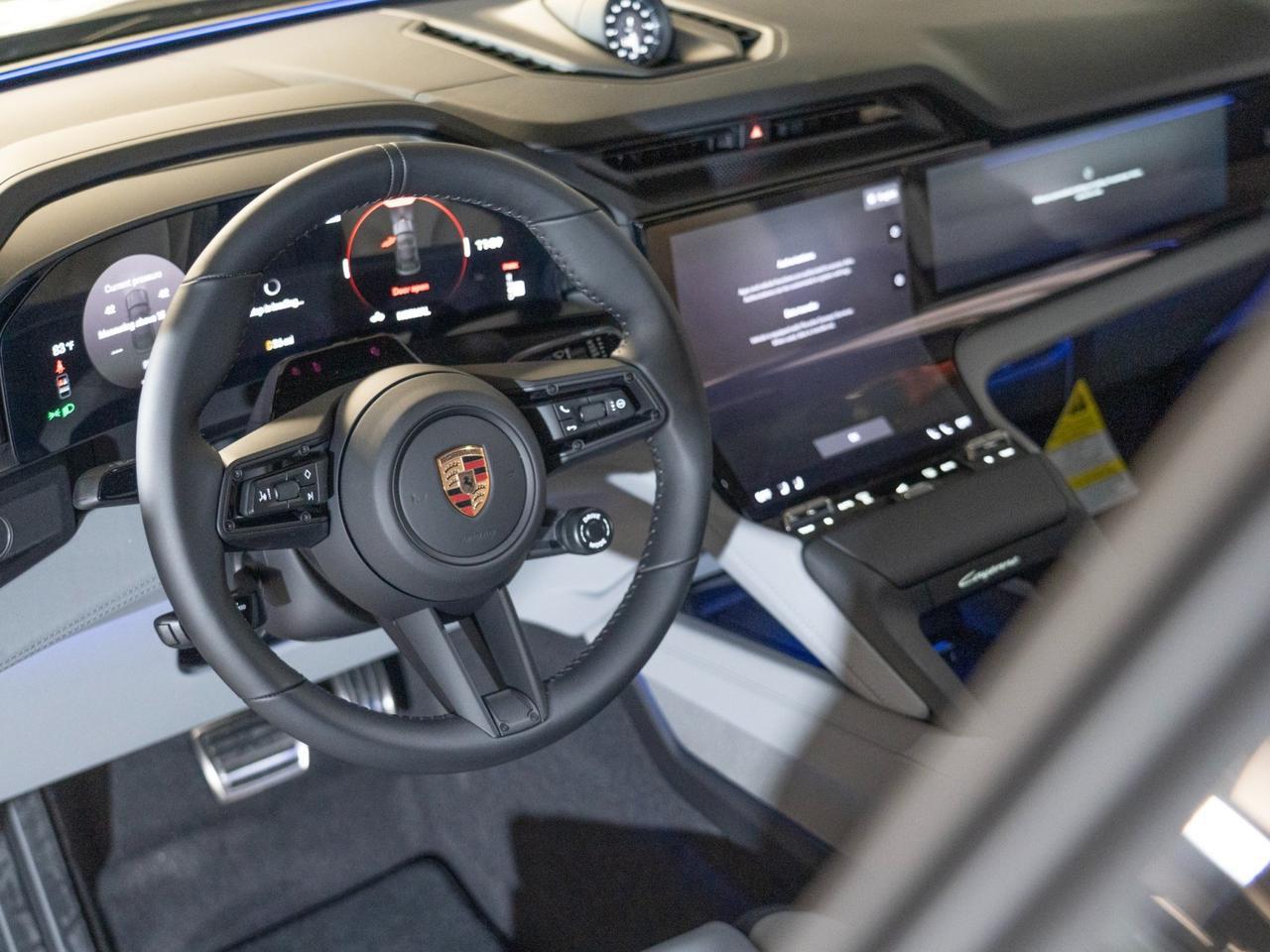 2026 Porsche Cayenne S Coupe Electric Pompano Beach FL