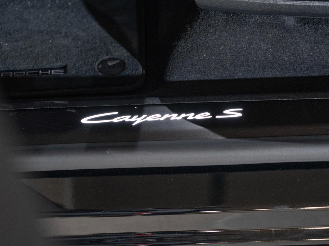 2026 Porsche Cayenne S Coupe Electric Pompano Beach FL