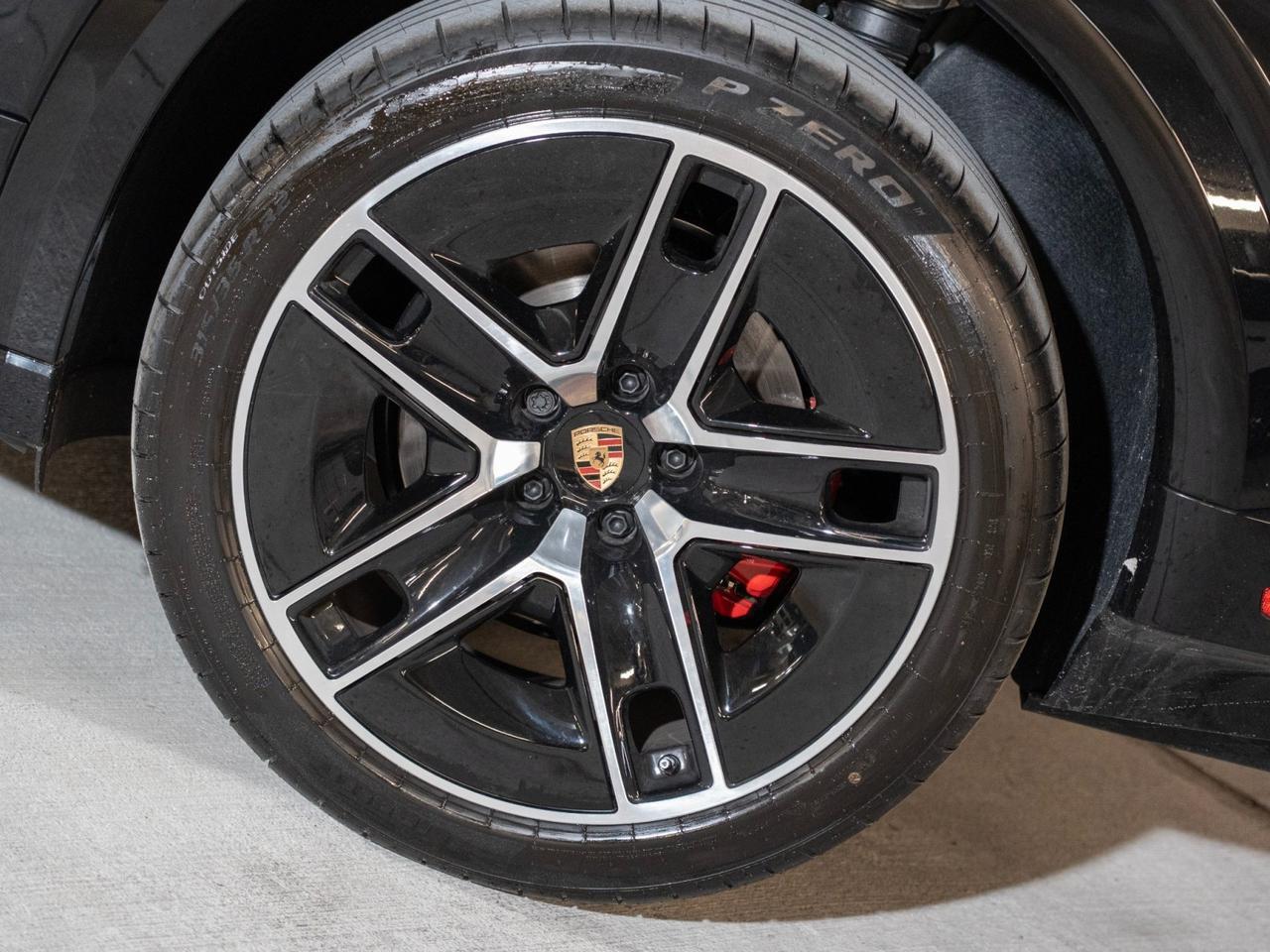 2026 Porsche Cayenne S Coupe Electric Pompano Beach FL