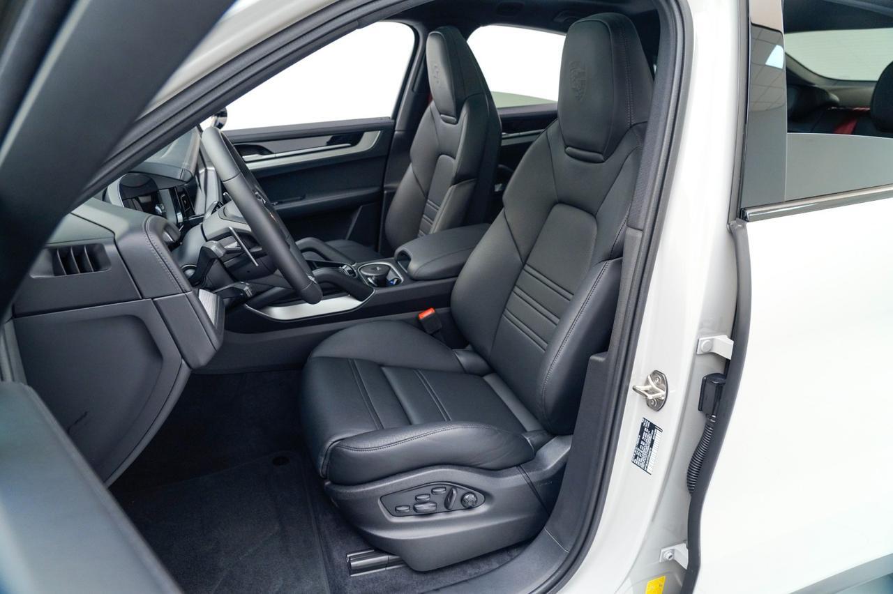 2026 Porsche Cayenne S Coupe Pompano Beach FL