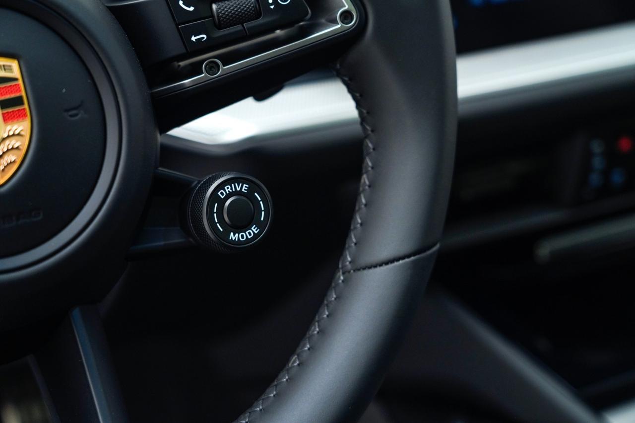 2026 Porsche Cayenne S Coupe Pompano Beach FL