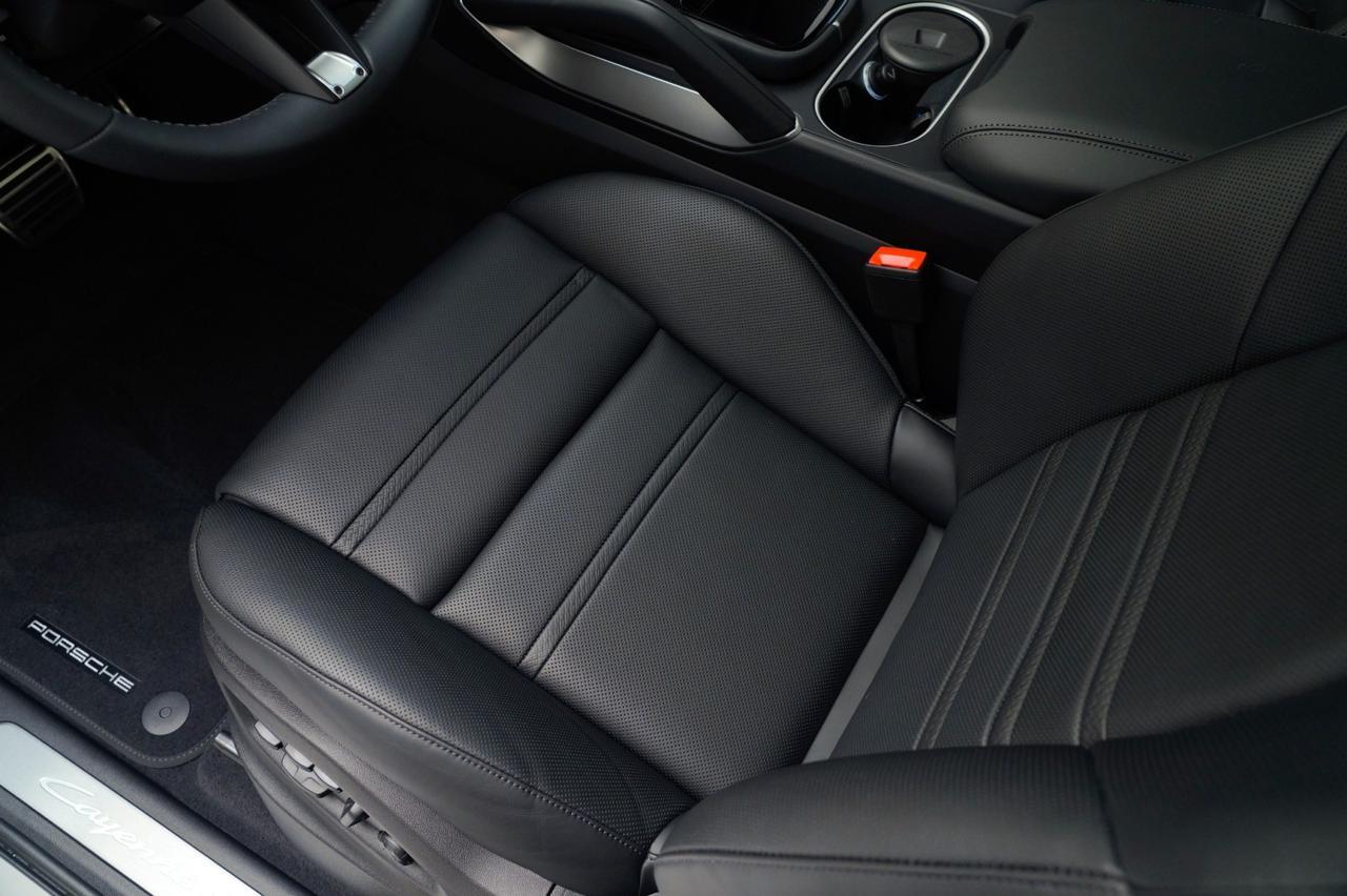 2026 Porsche Cayenne S Coupe Pompano Beach FL