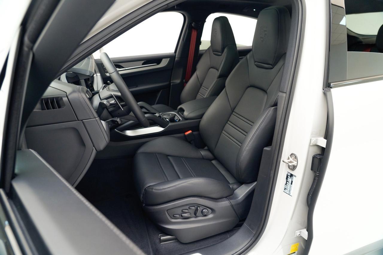 2026 Porsche Cayenne S Coupe Pompano Beach FL