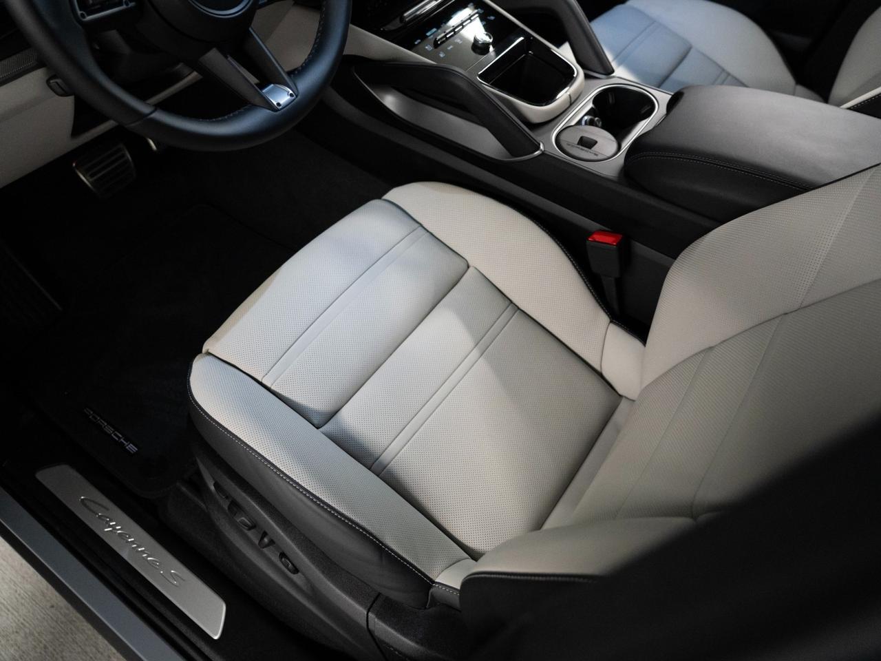 2026 Porsche Cayenne S Coupe Pompano Beach FL