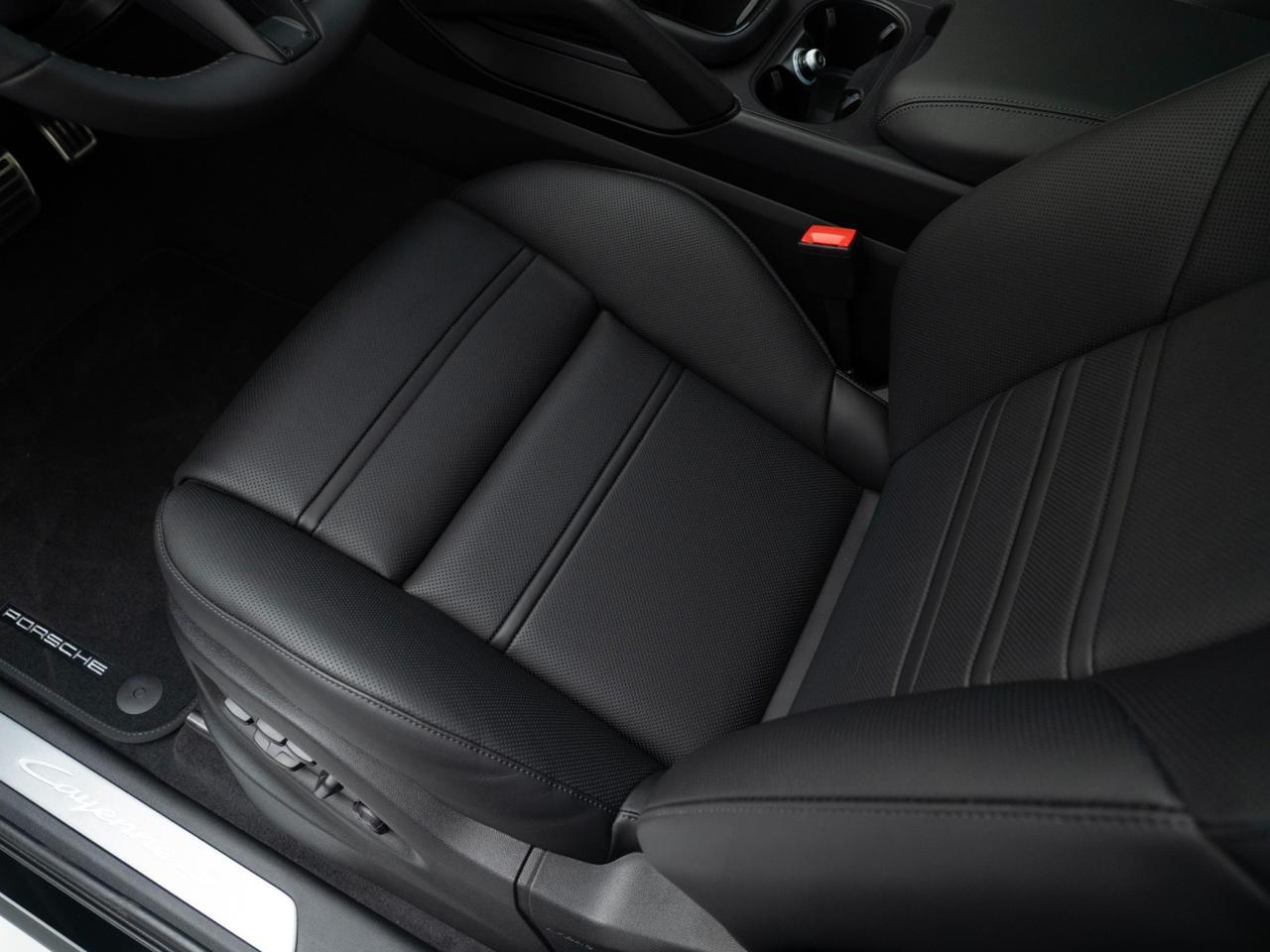 2026 Porsche Cayenne S Coupe Pompano Beach FL