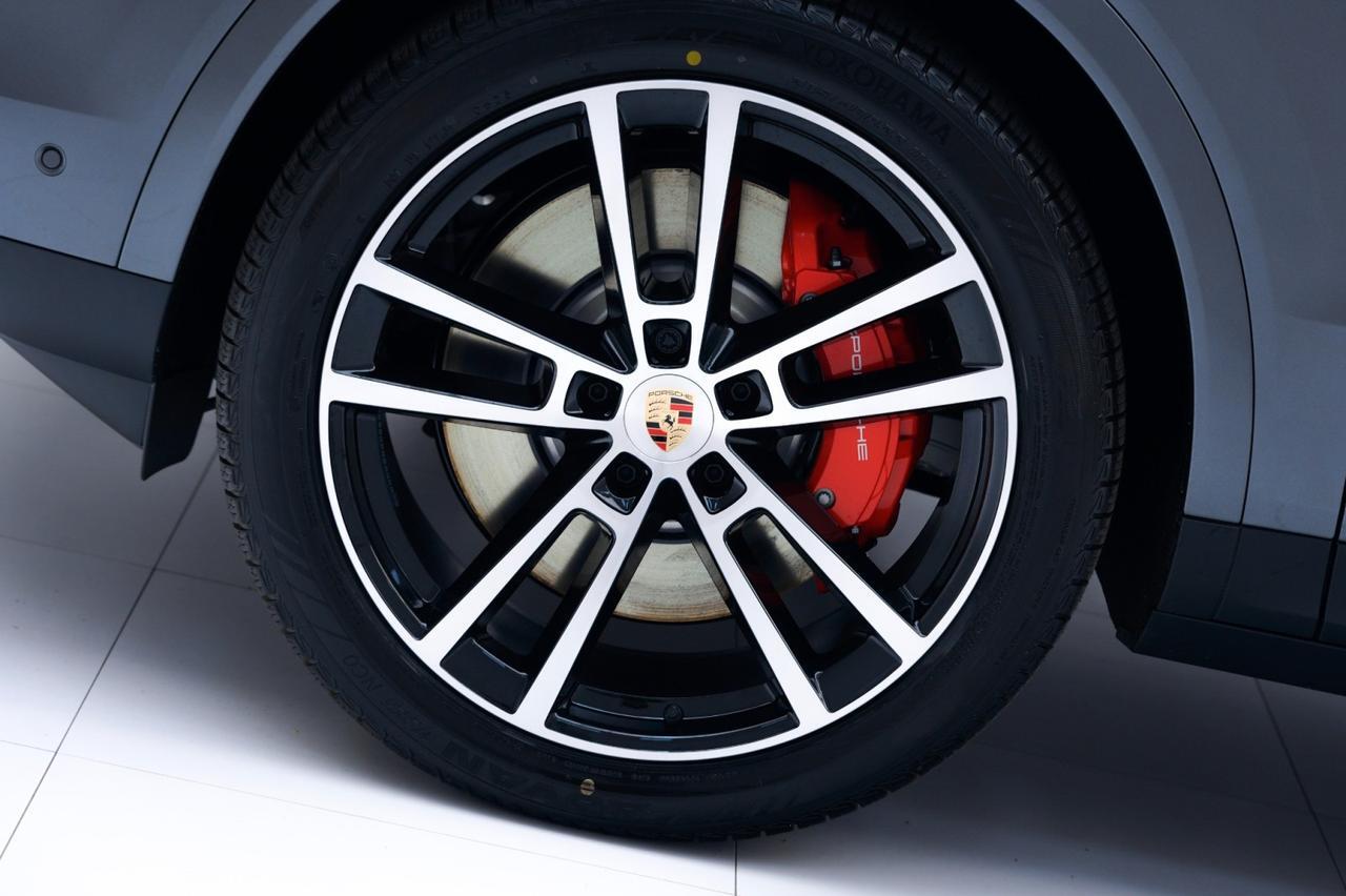 2026 Porsche Cayenne S Coupe Pompano Beach FL