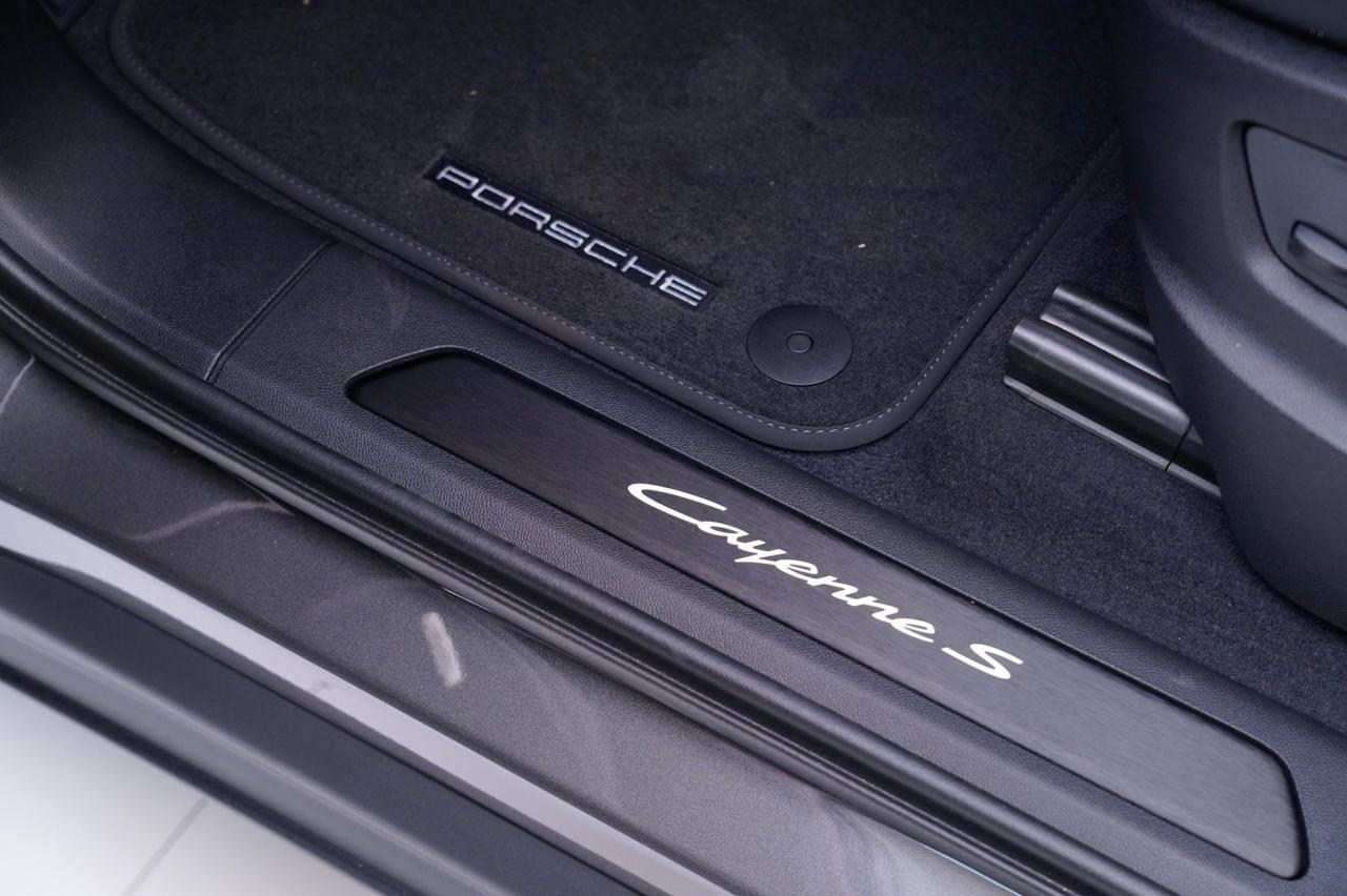 2026 Porsche Cayenne S Coupe Pompano Beach FL