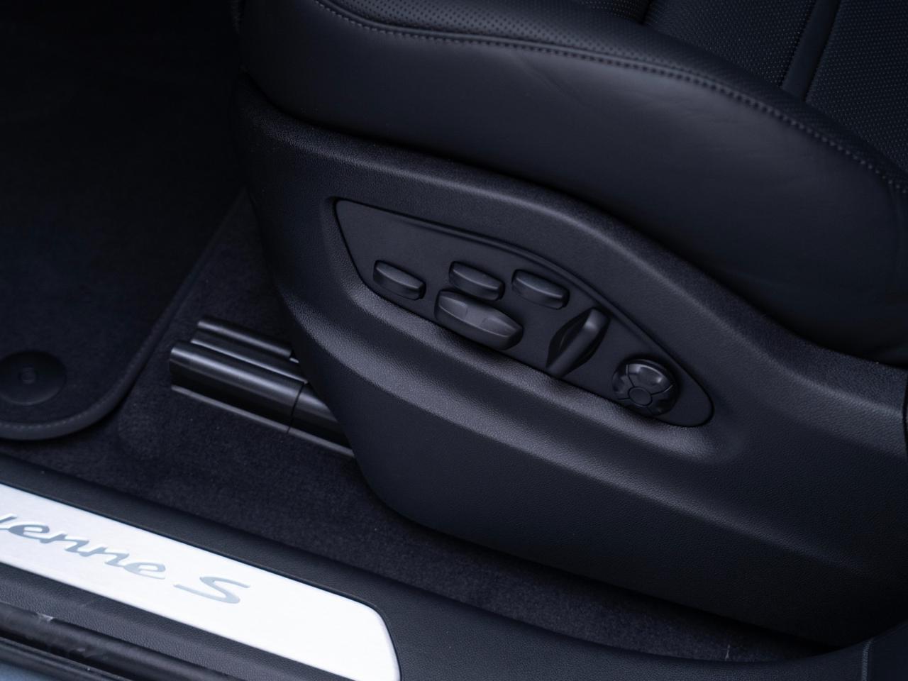 2026 Porsche Cayenne S Coupe Pompano Beach FL