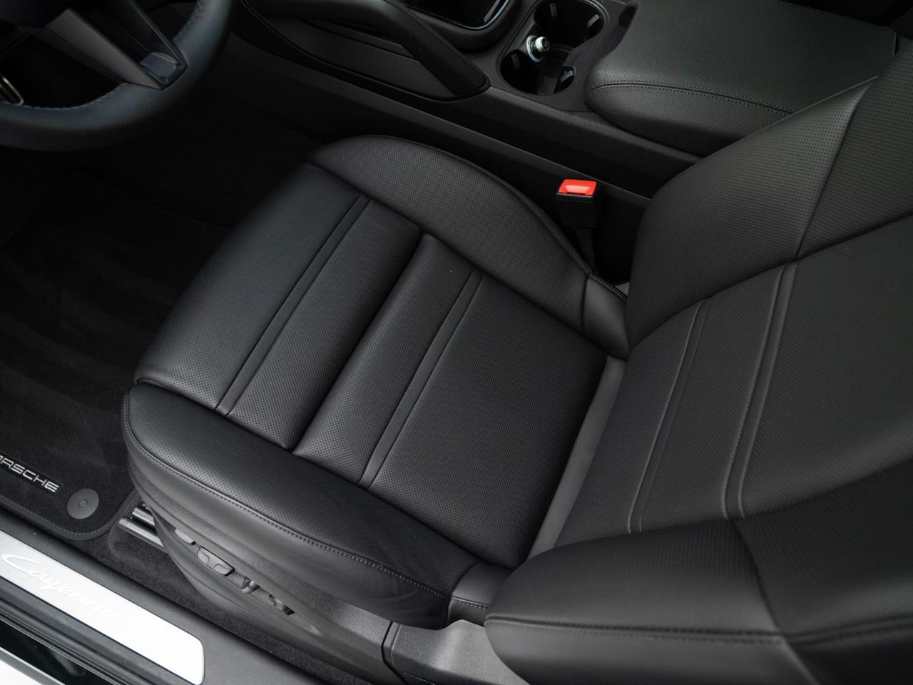 2026 Porsche Cayenne S Coupe Pompano Beach FL