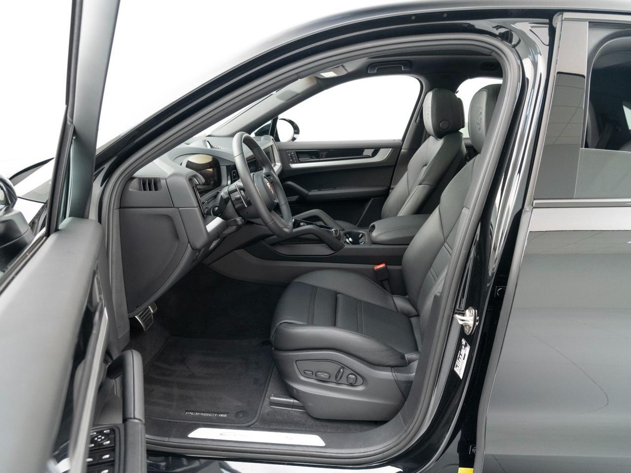 2026 Porsche Cayenne S Coupe Pompano Beach FL