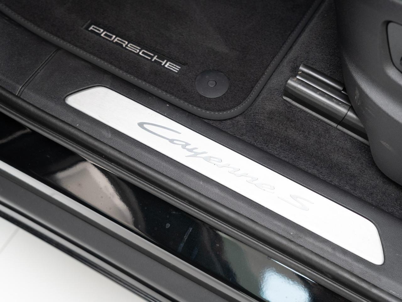 2026 Porsche Cayenne S Coupe Pompano Beach FL