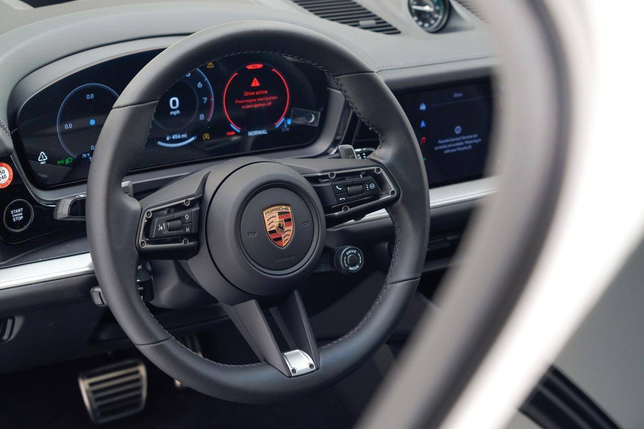 2026 Porsche Cayenne S Coupe Pompano Beach FL
