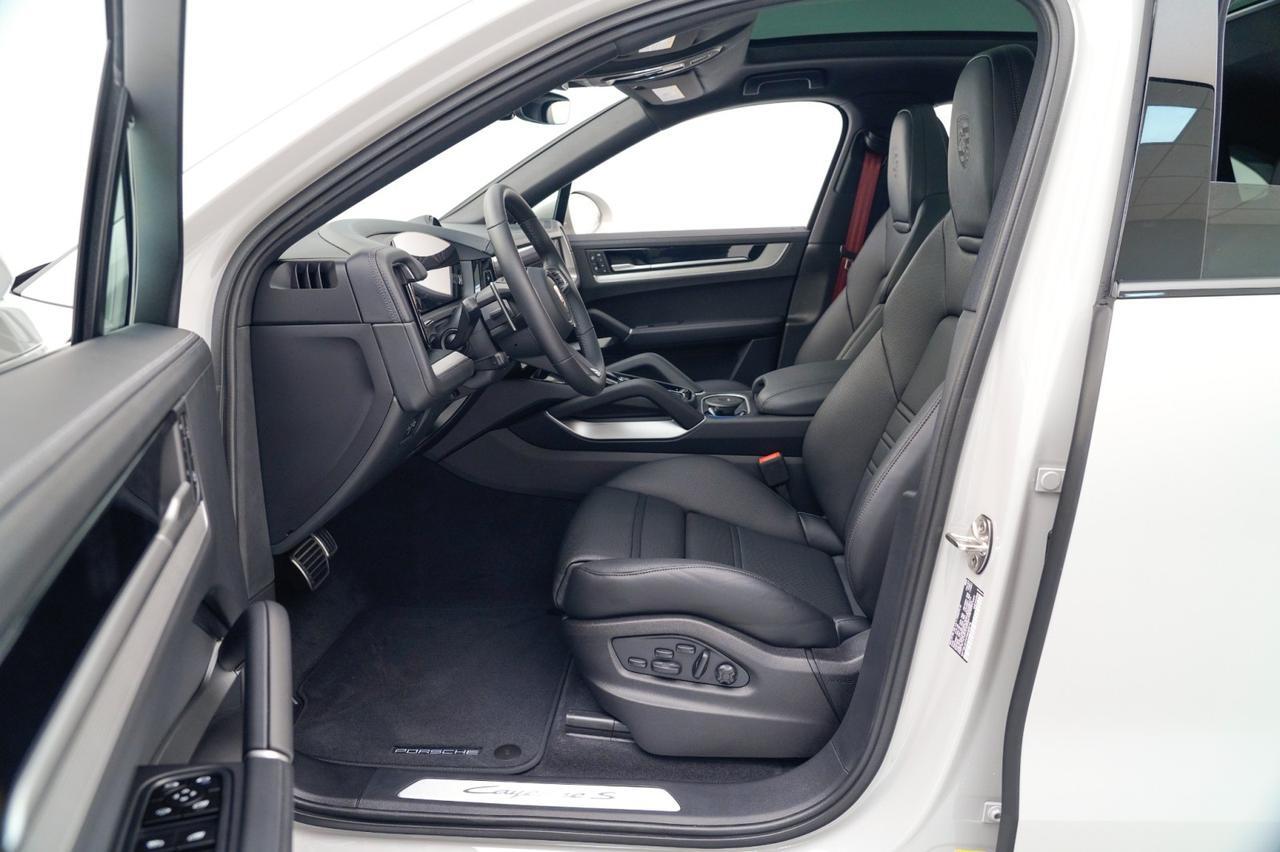 2026 Porsche Cayenne S Coupe Pompano Beach FL