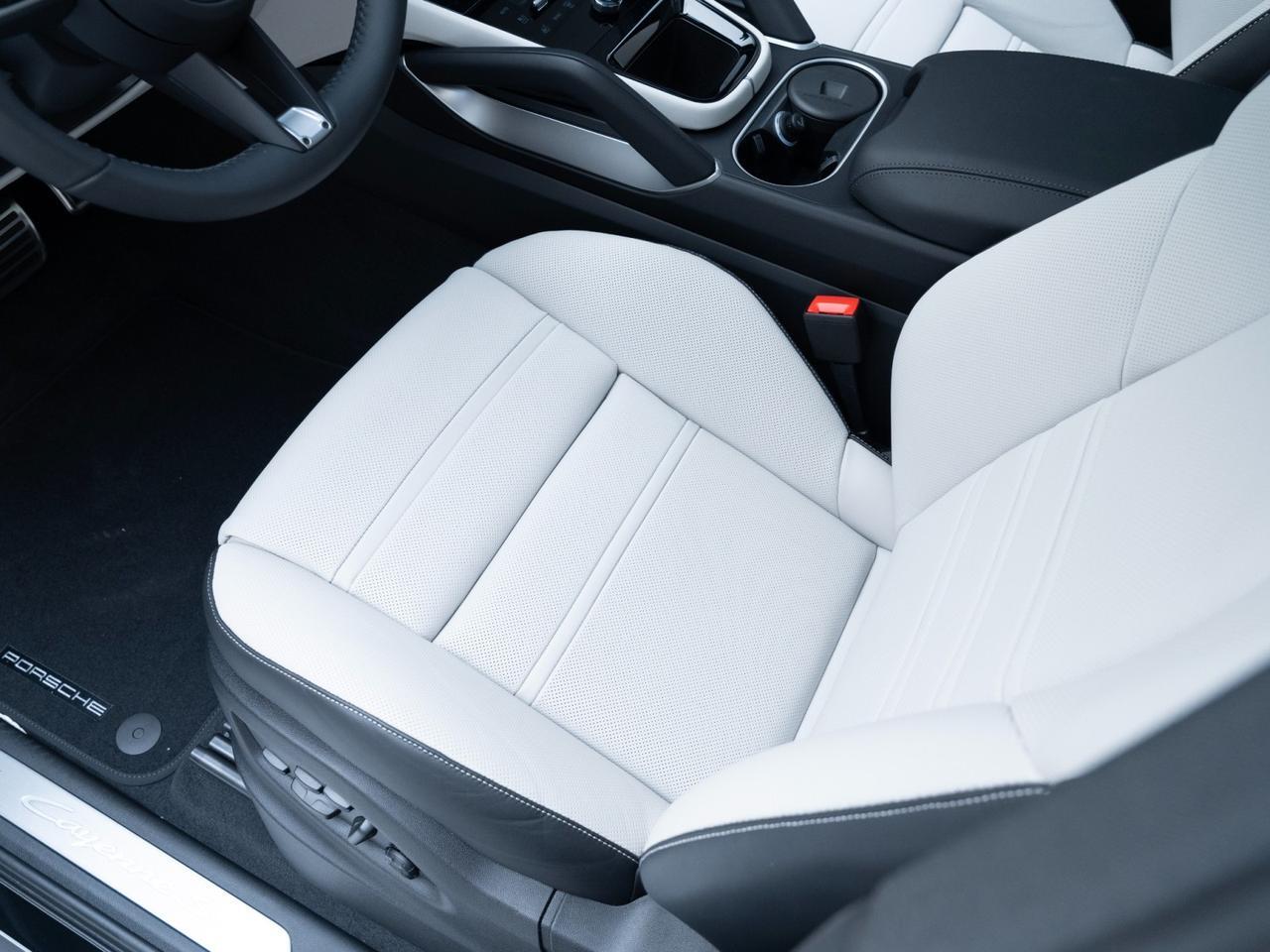 2026 Porsche Cayenne S Coupe Pompano Beach FL