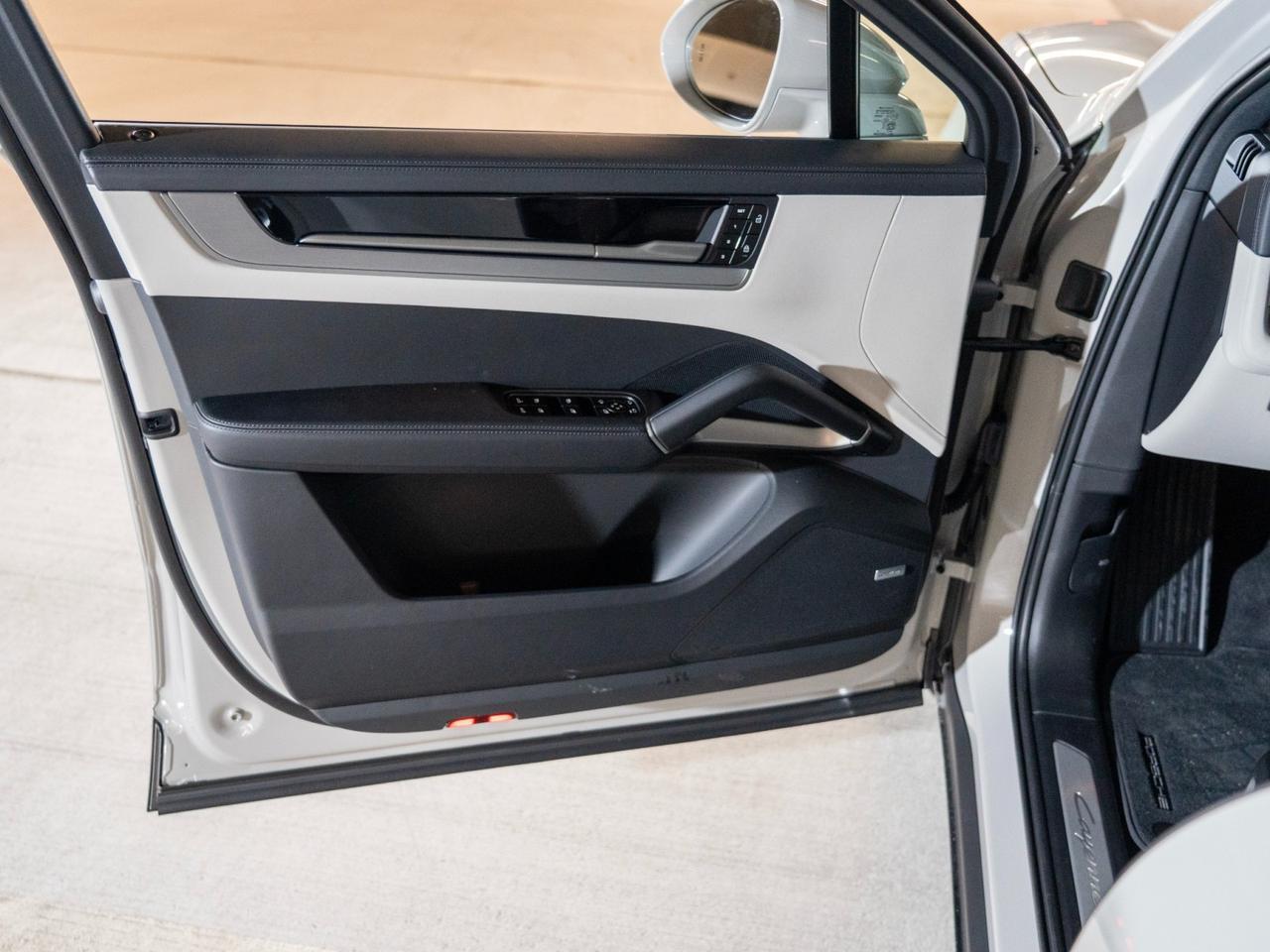 2026 Porsche Cayenne S Coupe Pompano Beach FL