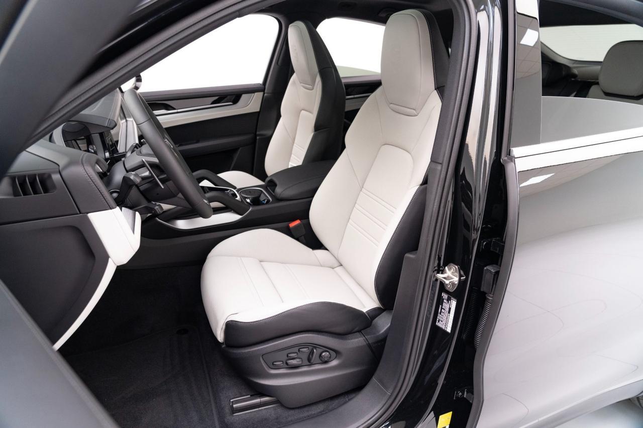2026 Porsche Cayenne S Coupe Pompano Beach FL