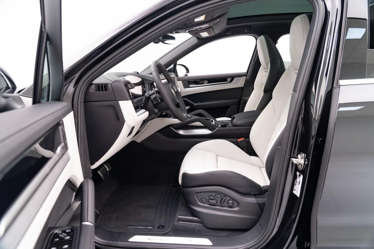 2026 Porsche Cayenne S Coupe Pompano Beach FL