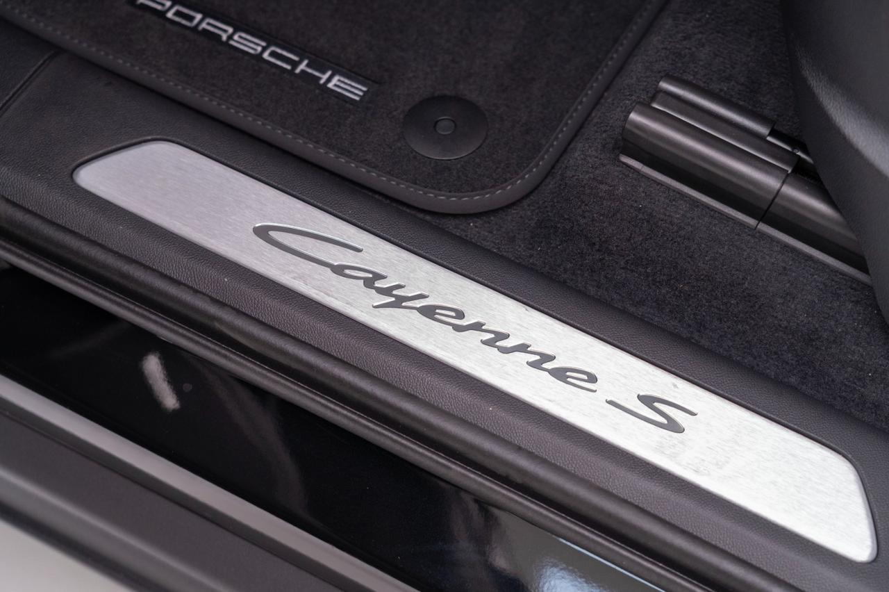 2026 Porsche Cayenne S Coupe Pompano Beach FL