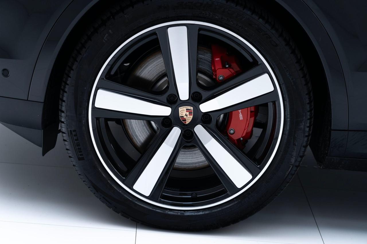 2026 Porsche Cayenne S Coupe Pompano Beach FL
