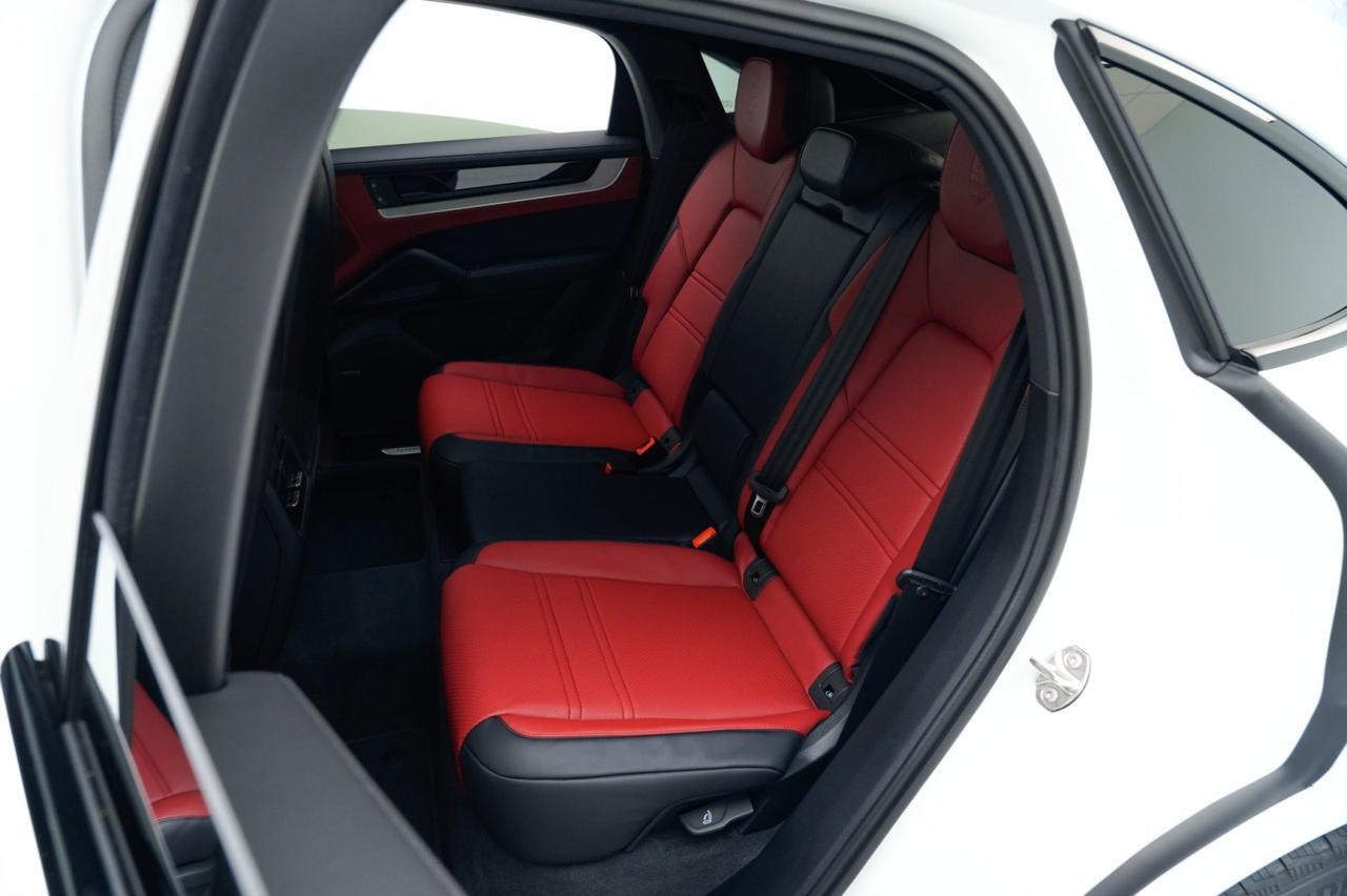 2026 Porsche Cayenne S Coupe Pompano Beach FL