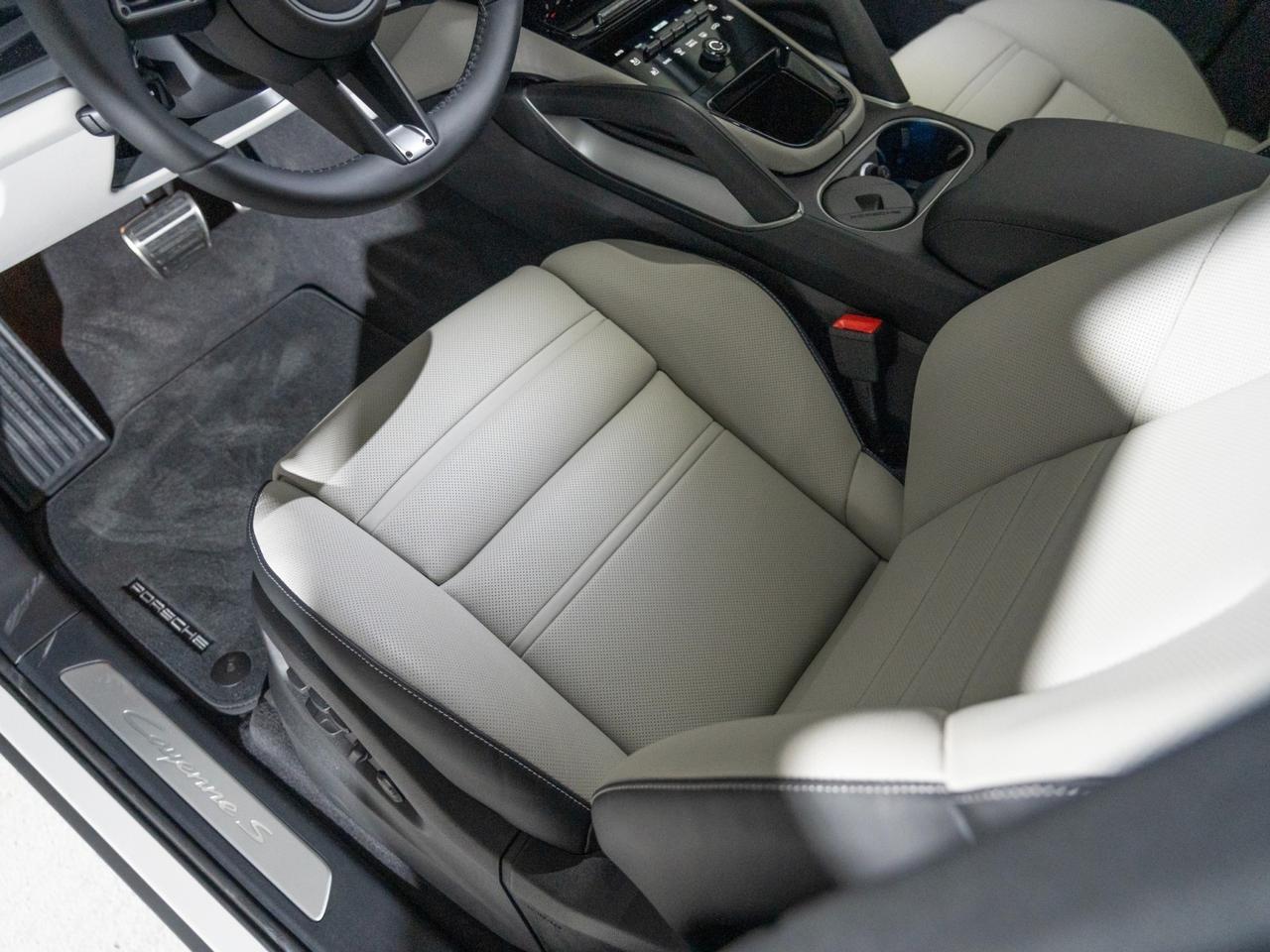 2026 Porsche Cayenne S Coupe Pompano Beach FL