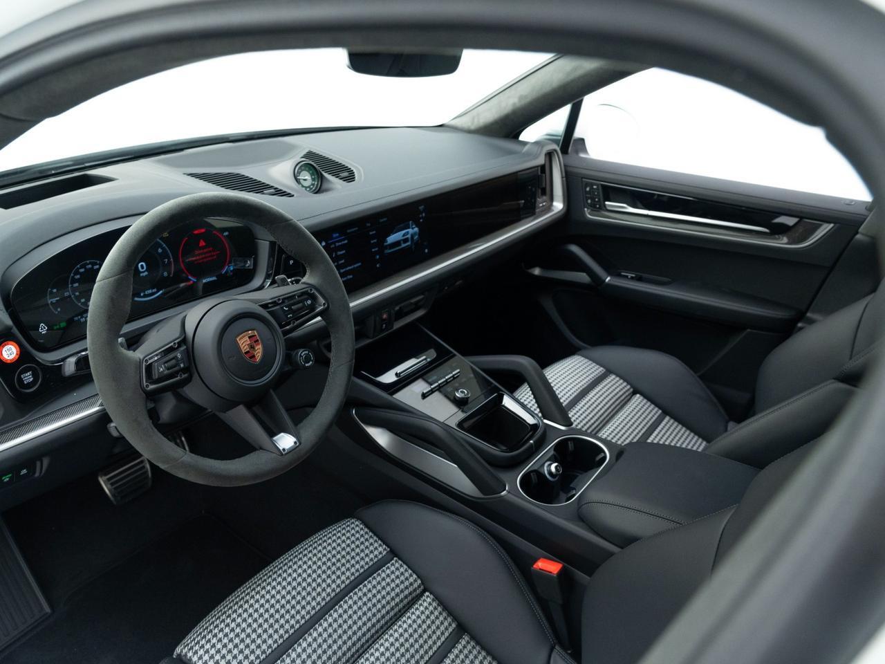 2026 Porsche Cayenne S Coupe Pompano Beach FL