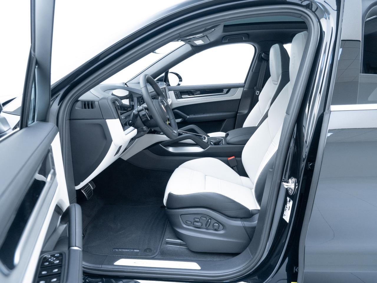 2026 Porsche Cayenne S Coupe Pompano Beach FL