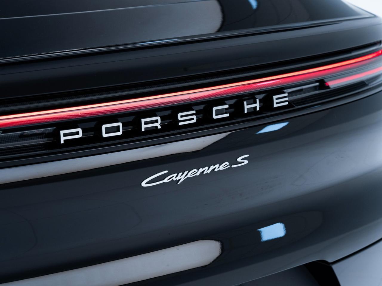 2026 Porsche Cayenne S Coupe Pompano Beach FL
