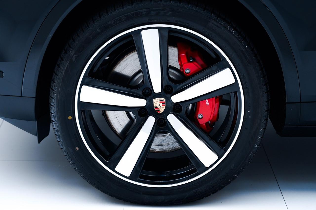 2026 Porsche Cayenne S Coupe Pompano Beach FL