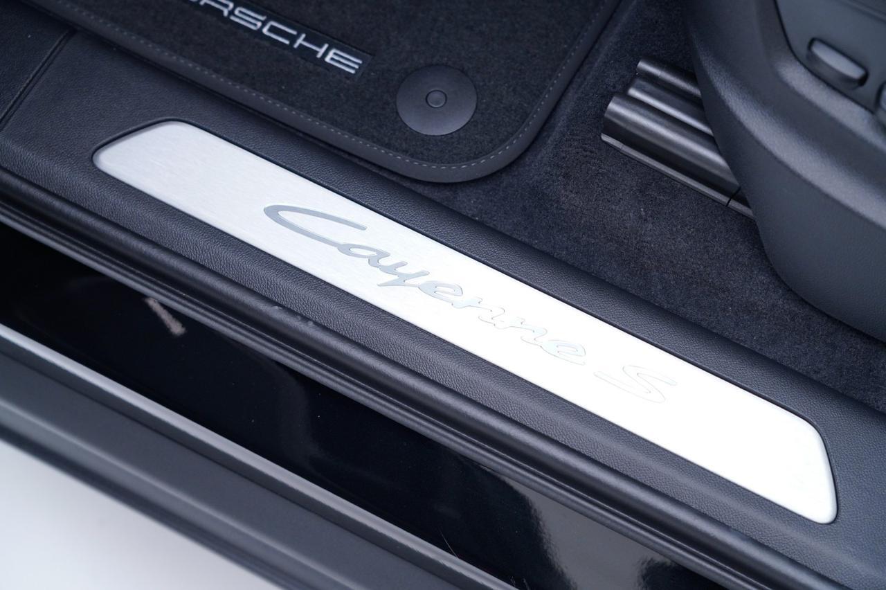 2026 Porsche Cayenne S Coupe Pompano Beach FL