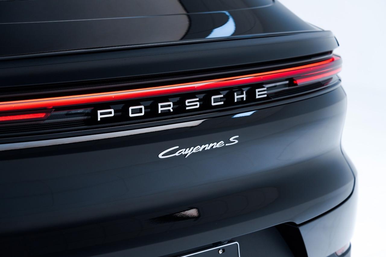 2026 Porsche Cayenne S Coupe Pompano Beach FL