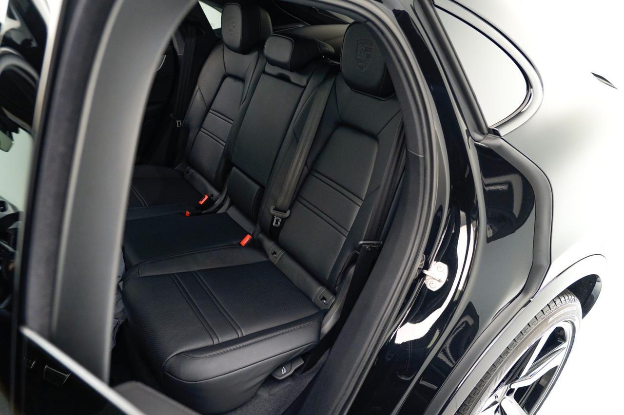 2026 Porsche Cayenne S Coupe Pompano Beach FL