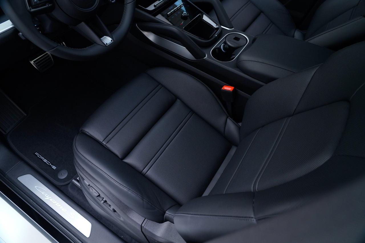 2026 Porsche Cayenne S Coupe Pompano Beach FL