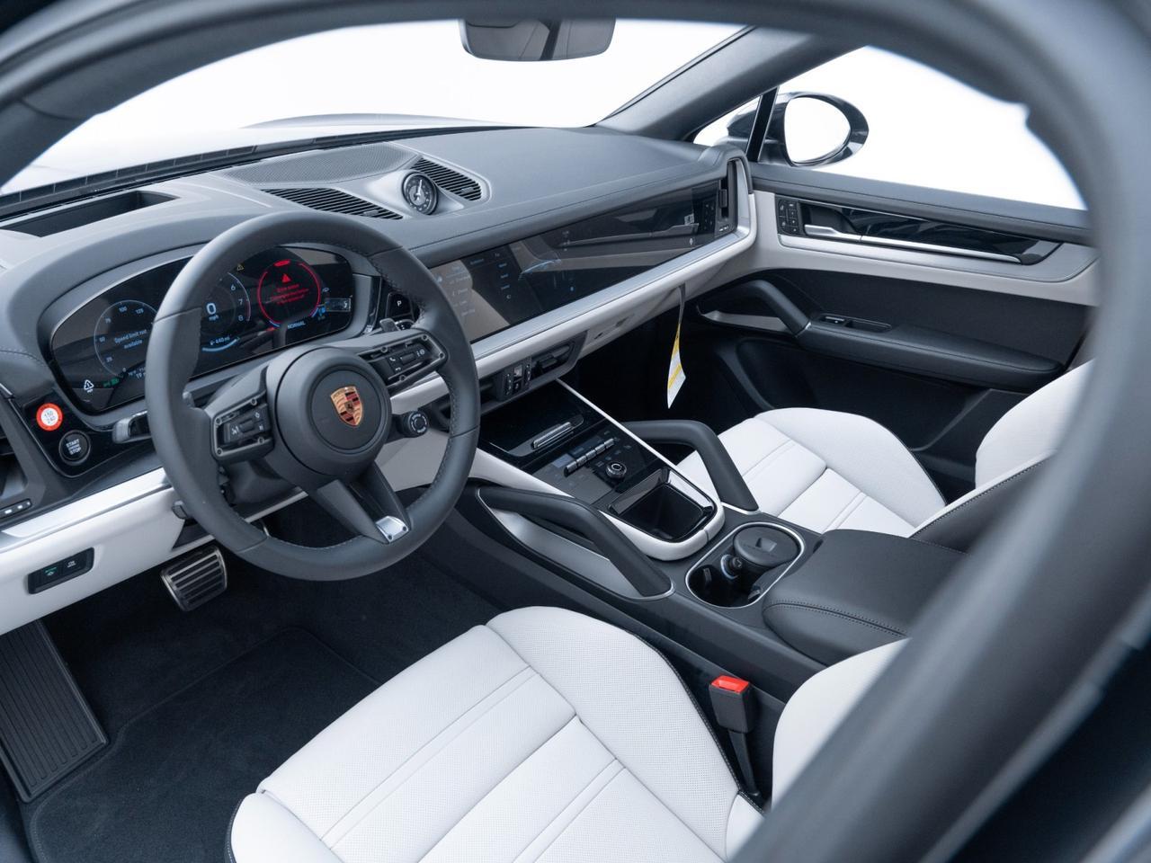 2026 Porsche Cayenne S Coupe Pompano Beach FL