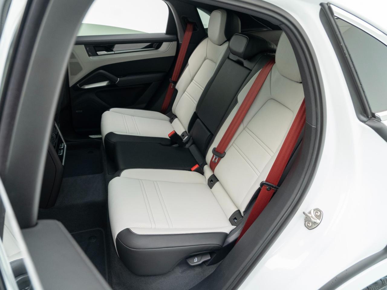 2026 Porsche Cayenne S Coupe Pompano Beach FL