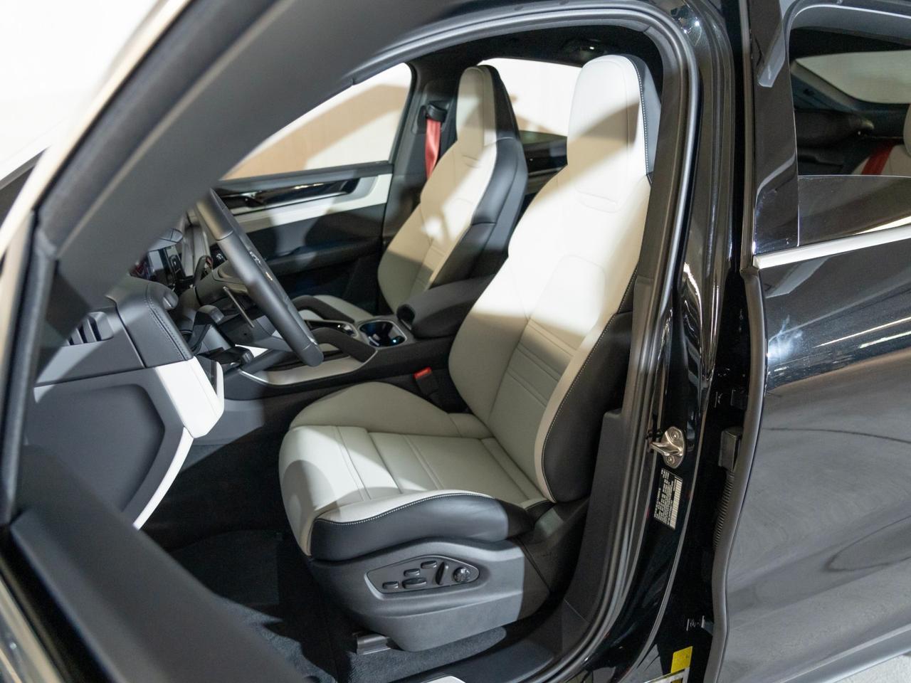 2026 Porsche Cayenne S Coupe Pompano Beach FL