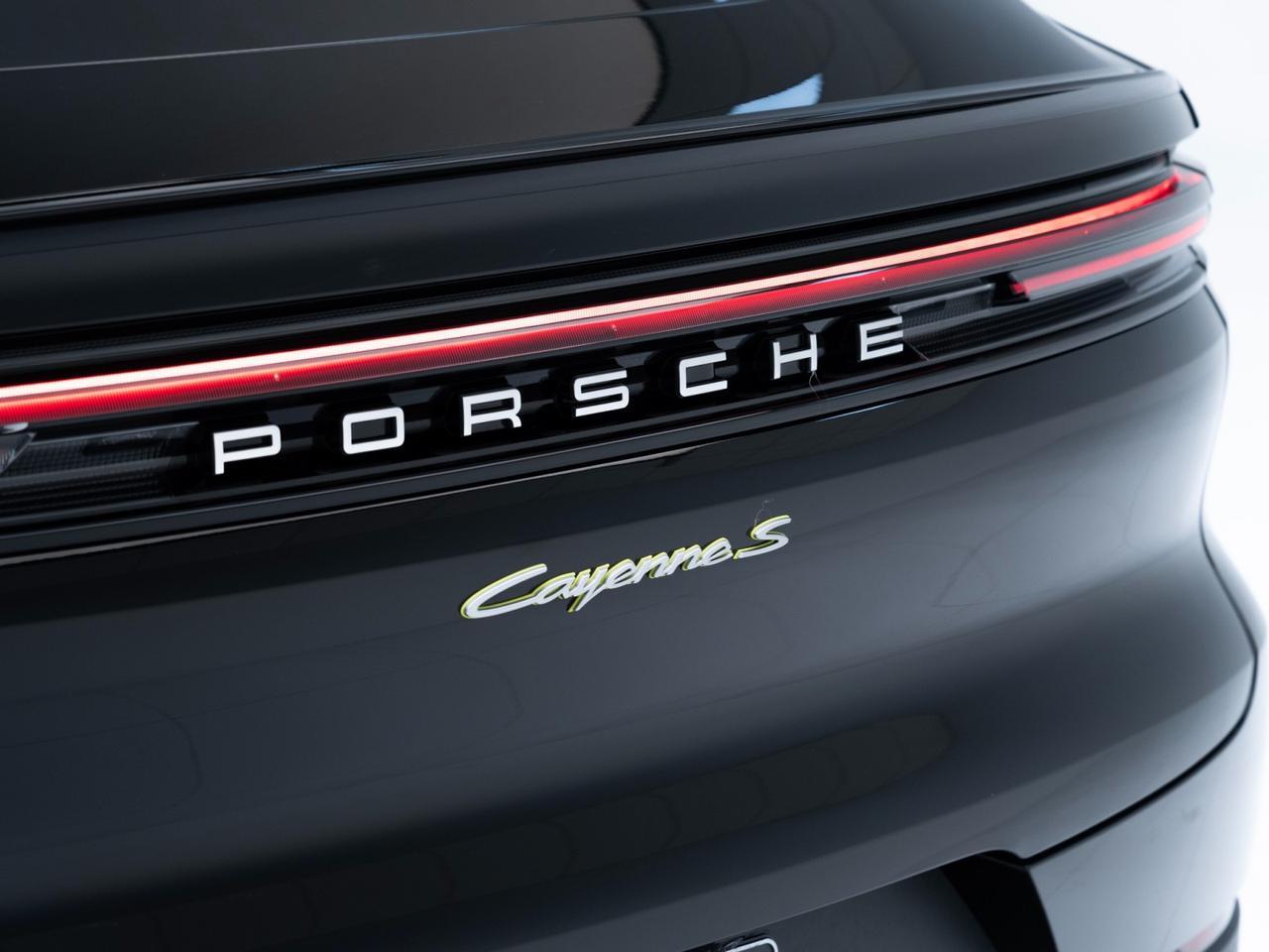 2026 Porsche Cayenne S E-Hybrid Coupe Pompano Beach FL