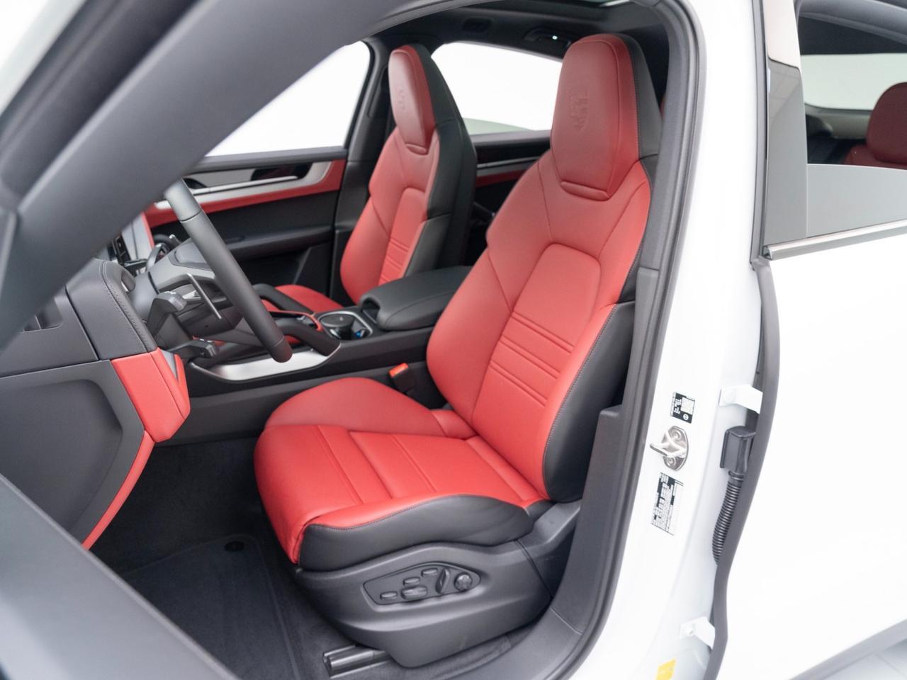 2026 Porsche Cayenne S E-Hybrid Coupe Pompano Beach FL