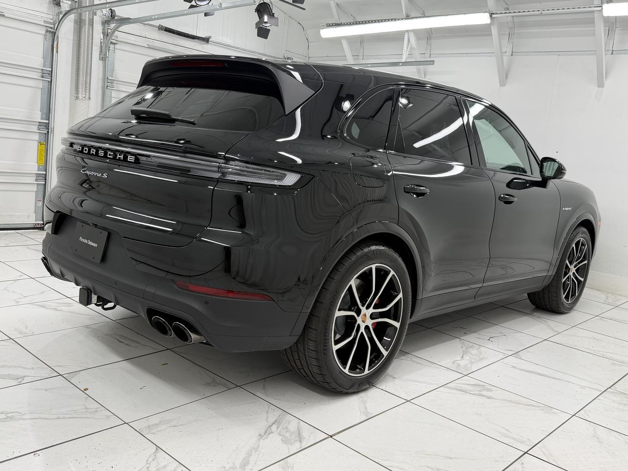 2026 Porsche Cayenne S E-Hybrid Newark DE