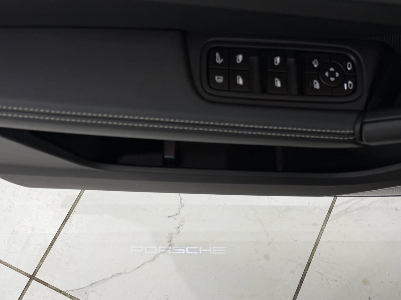 2026 Porsche Cayenne S E-Hybrid Newark DE